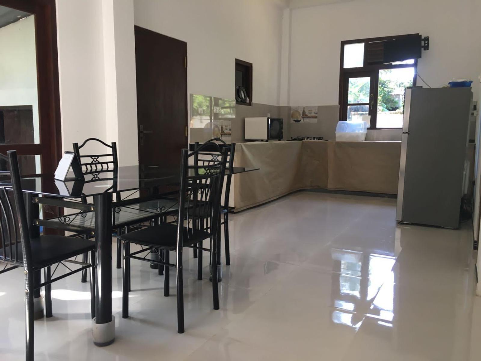 Bosadi Homestay Katunayaka Extérieur photo