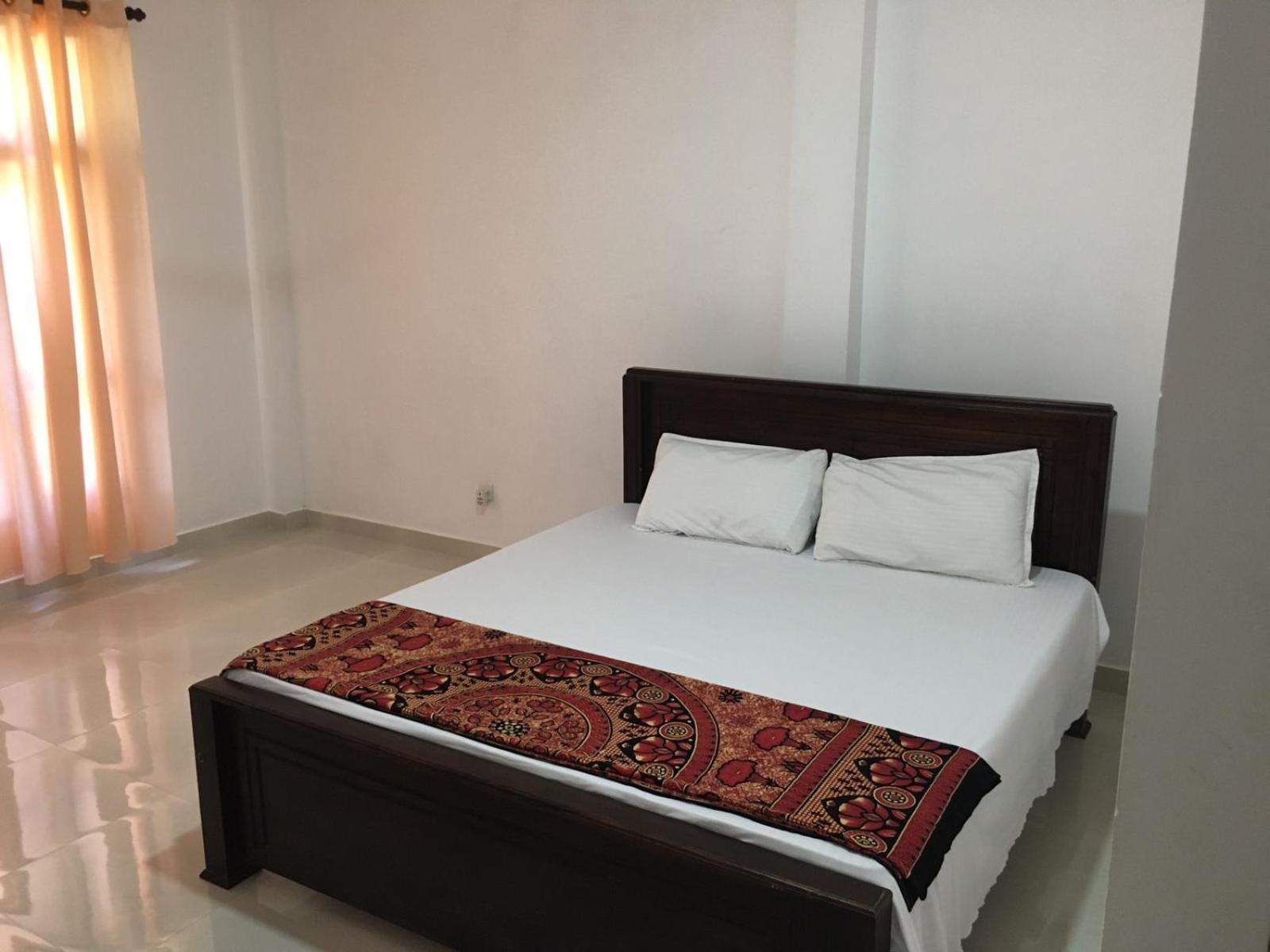 Bosadi Homestay Katunayaka Extérieur photo